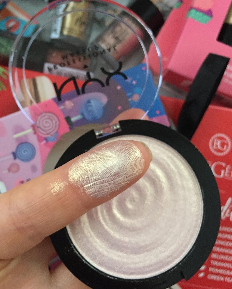 NYX Professional Land of Lollies Highlighter 